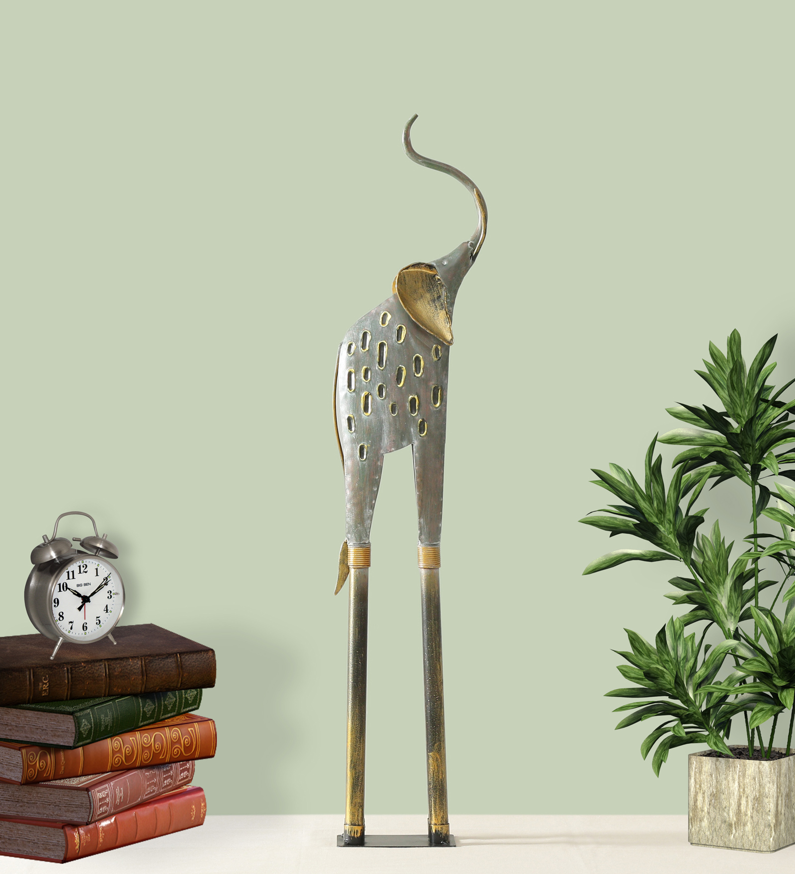 Vedas export animal collection showpieces