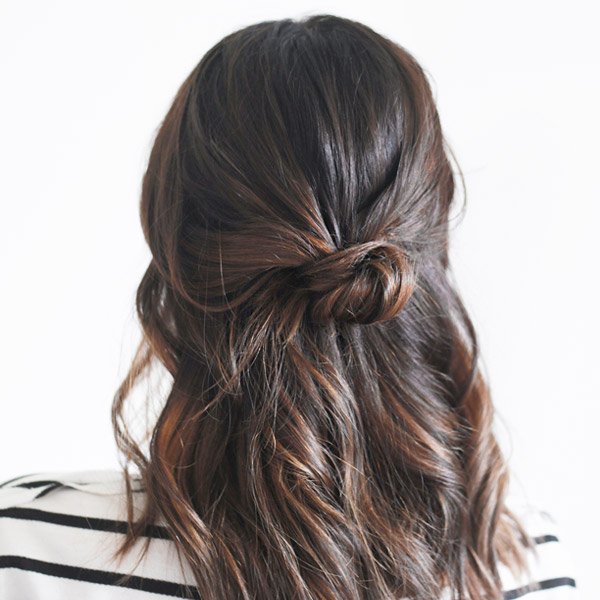 10 Quick and Easy Hairstyles for Those Official Virtual Meetings