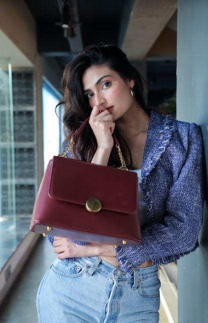 3 Types of Bags That are Worth the Investment This Season