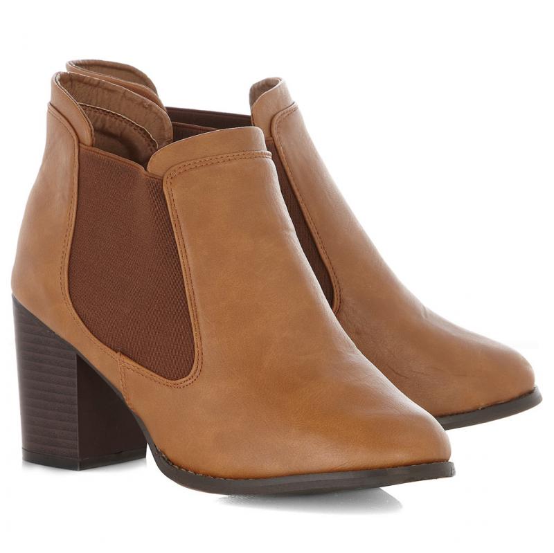 Block heel brown boots