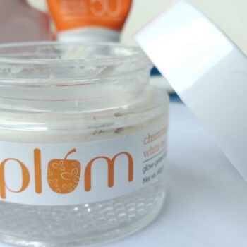 Plum Chamomile & White Tea Glow Review