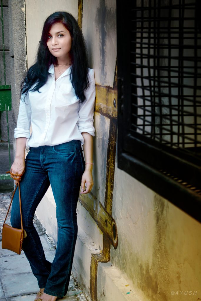 weekend look - white shirt & flared jeans