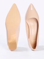 nude pumps