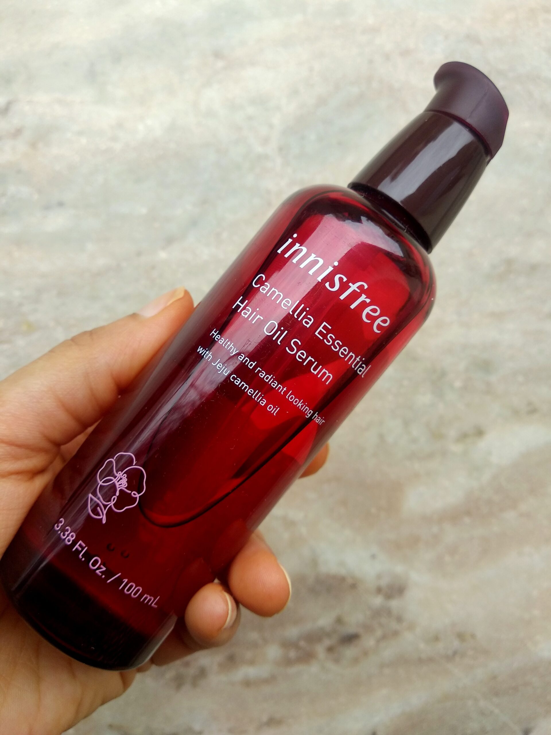 Innisfree Camelia essential hair oil serum review