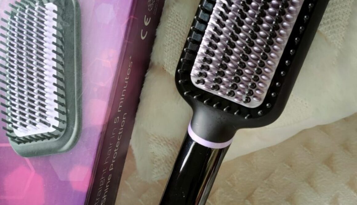 Phlips hair straightening brush review