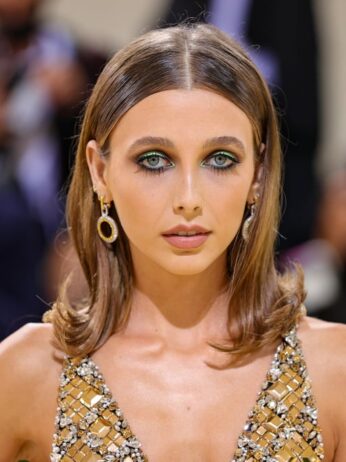 emma-chamberlain-flipped-lob-met-gala