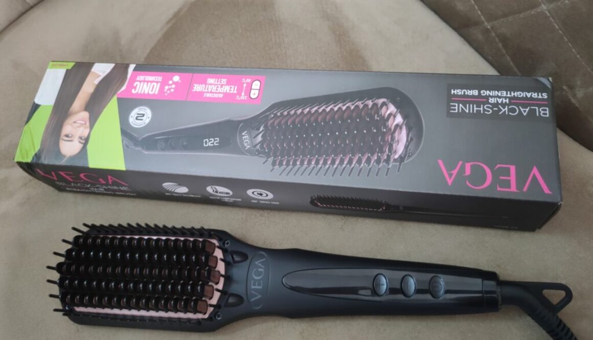 Vega black shine hair straightening brush review